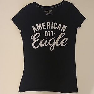 American eagle black tee